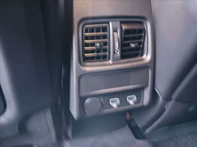 Renault Arkana 1,3 R.S. LINE 103KW Automat - fotka 26 z 36