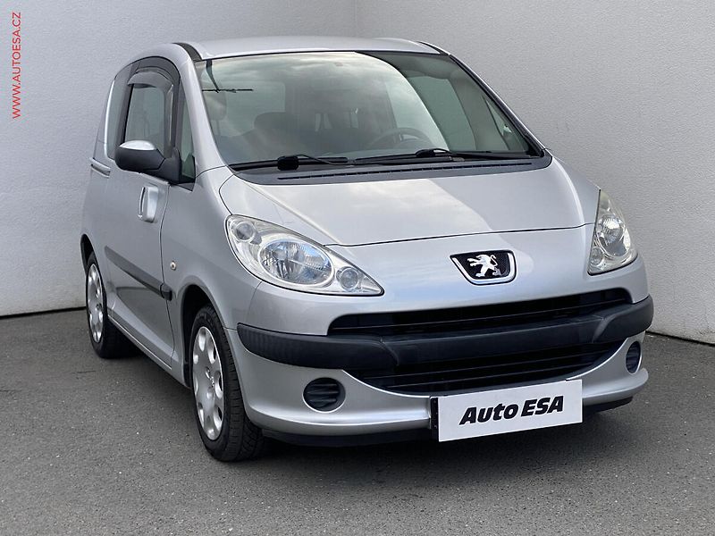 Peugeot 1007 (2006) 1.4i, AC - fotografie inzerátu