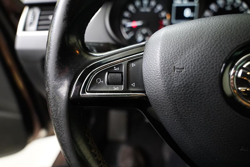 Škoda Octavia - fotka 16 z 28