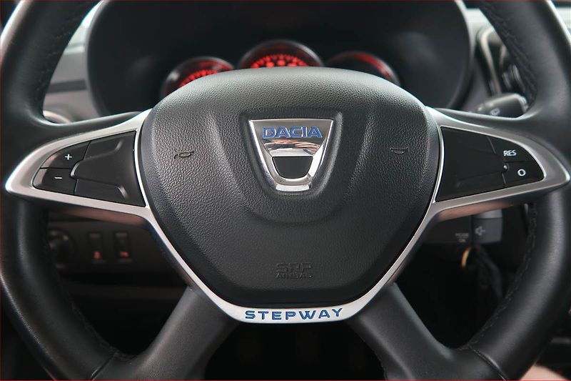 Dacia Dokker (2019) Stepway 1.6 SCe, 5Míst, ČR - fotka 14 z 18