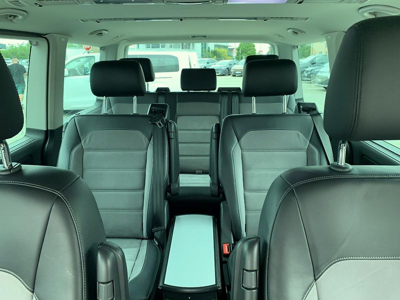 Volkswagen Multivan HIGHLINE 2.0 TDI 4x4 146kW - fotka 27 z 33