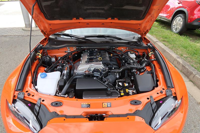 Mazda MX-5 2,0 G184 30th Anniversary - fotka 32 z 34