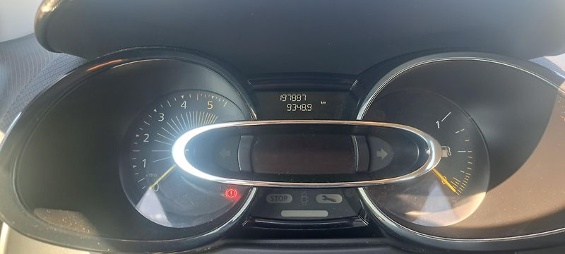Renault Clio 1,5 dci - fotka 10 z 11