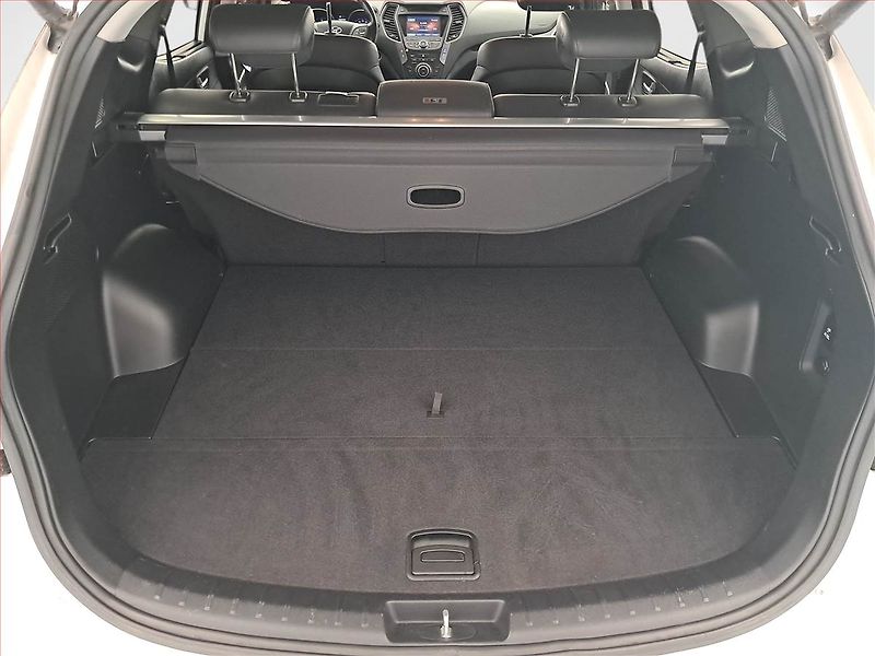 Hyundai Santa Fe (2015) 2.2 CRDi, 4X4, Automat - fotka 14 z 18