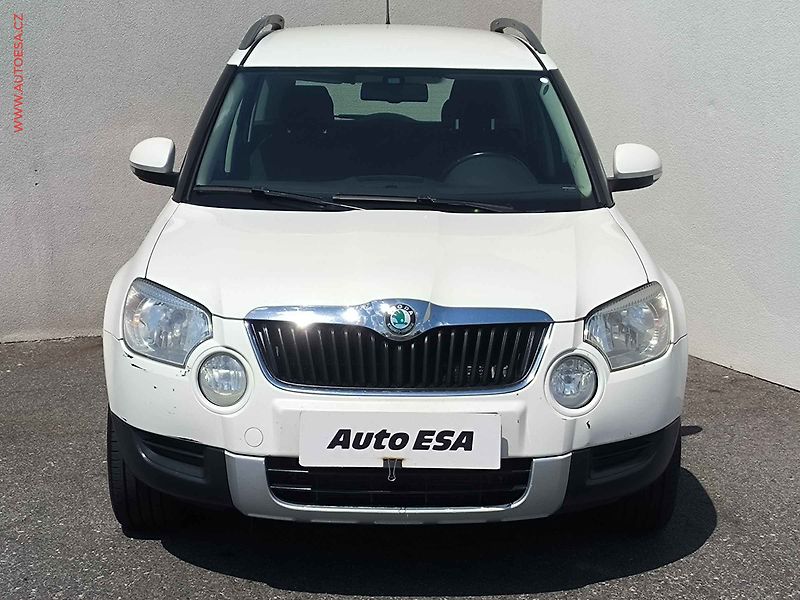 Škoda Yeti (2011) 2.0 TDi 4x4, ČR, servis - fotka 2 z 18