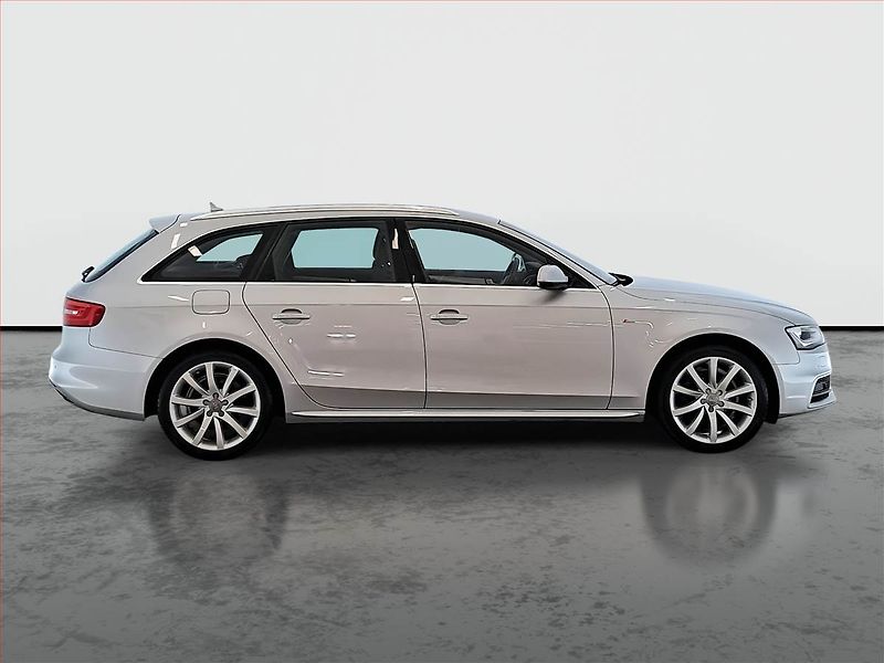 Audi A4 (2013) 2.0 TDI, 4X4, Automat, Navi - fotka 6 z 17