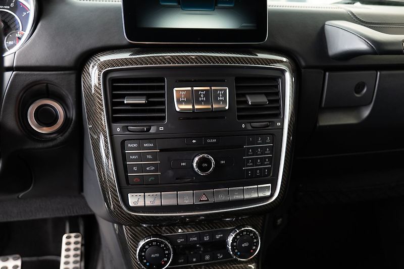 Mercedes-Benz Třídy G (463) BRABUS HarmanKardon/TV - fotka 13 z 27