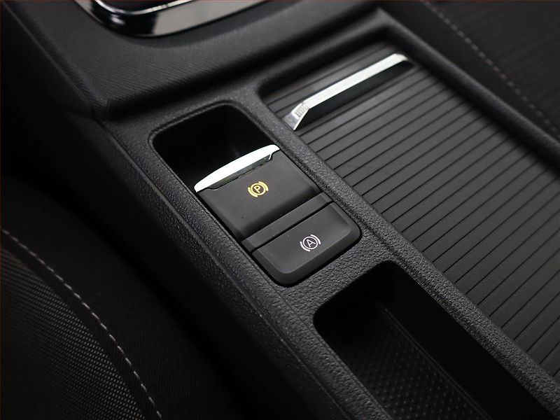 Škoda Octavia (2023) 1.5 TSI - fotka 15 z 18