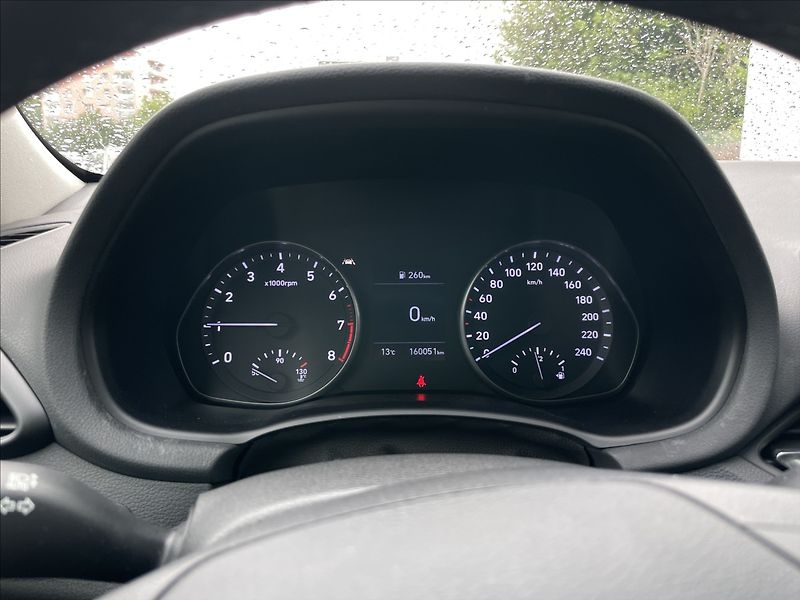 Hyundai i30 1,0 T-GDI Combi Smart PDC - fotka 9 z 22