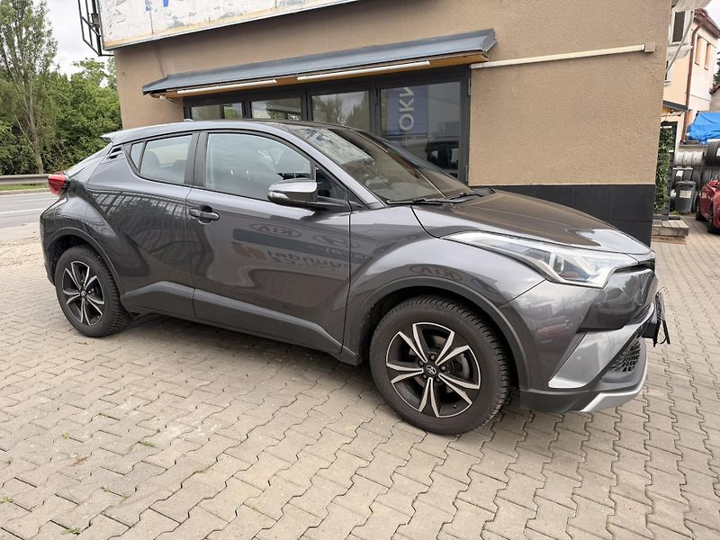 Toyota C-HR 1.2-1MAJITEL-KAMERA-TEMPOMAT - fotka 4 z 19