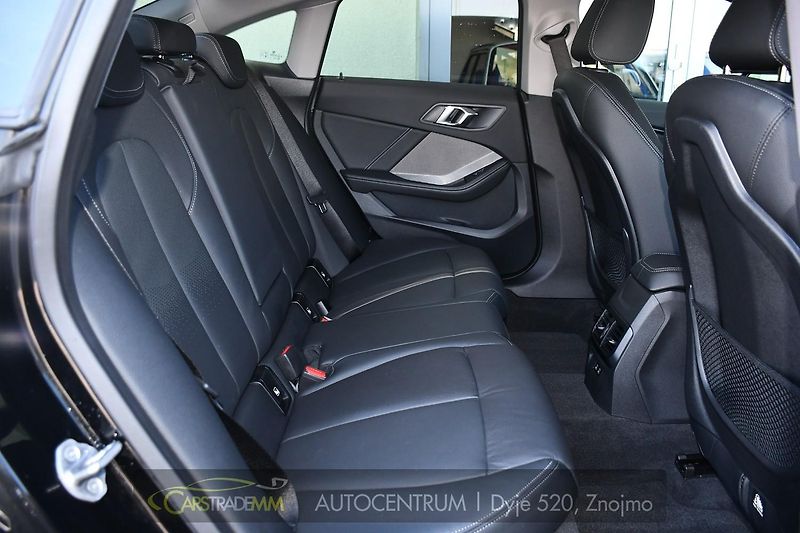 BMW Řada 2 218i PANO H/K 1M ČR AT  - fotka 18 z 54