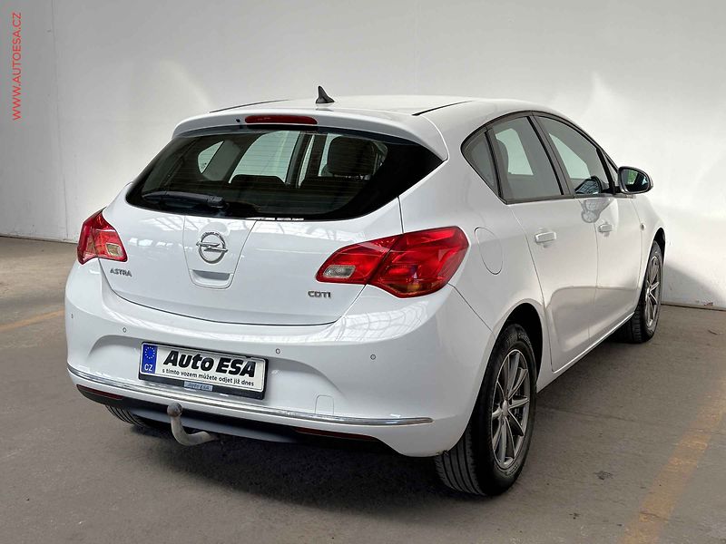 Opel Astra (2015) 1.6 CDTi, ČR, servis.kniha - fotka 4 z 14
