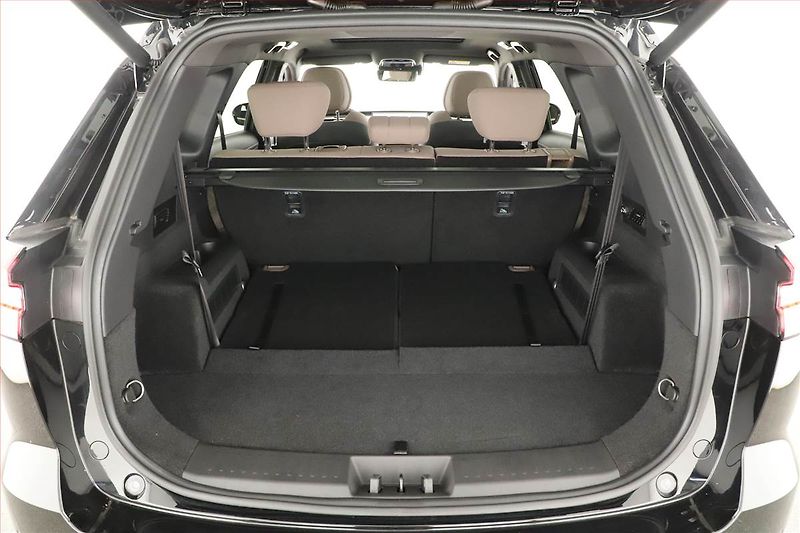 Chery Tiggo 8 (2026) 1.6 TGDI, UNIQUE, Ad. tempomat - fotka 19 z 20
