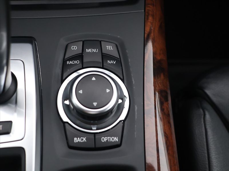 BMW X5 3,0 xDrive 40da 225kW 7-Míst - fotka 27 z 35