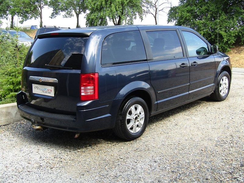 Chrysler Voyager (2007) 3.3 V6 128kW LPG 90L - fotka 5 z 35