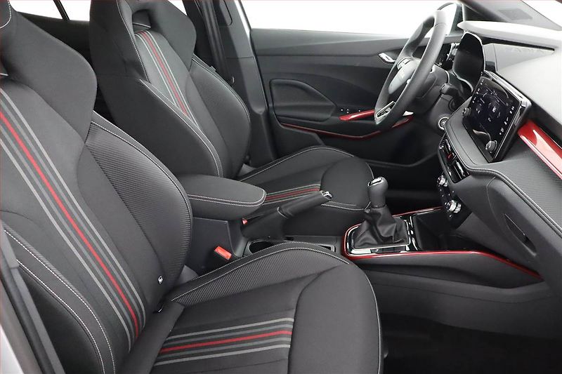 Škoda Fabia (2025) 1.0 TSI, MONTE CARLO, KEYLESS - fotka 7 z 18
