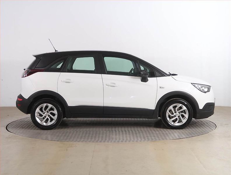 Opel Crossland X (2019) 1.2 Turbo, Serv.kniha - fotka 6 z 17
