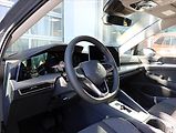 Volkswagen Golf Variant (2026) 1,5 eTSI 7DSG mHEV  People - náhled 12