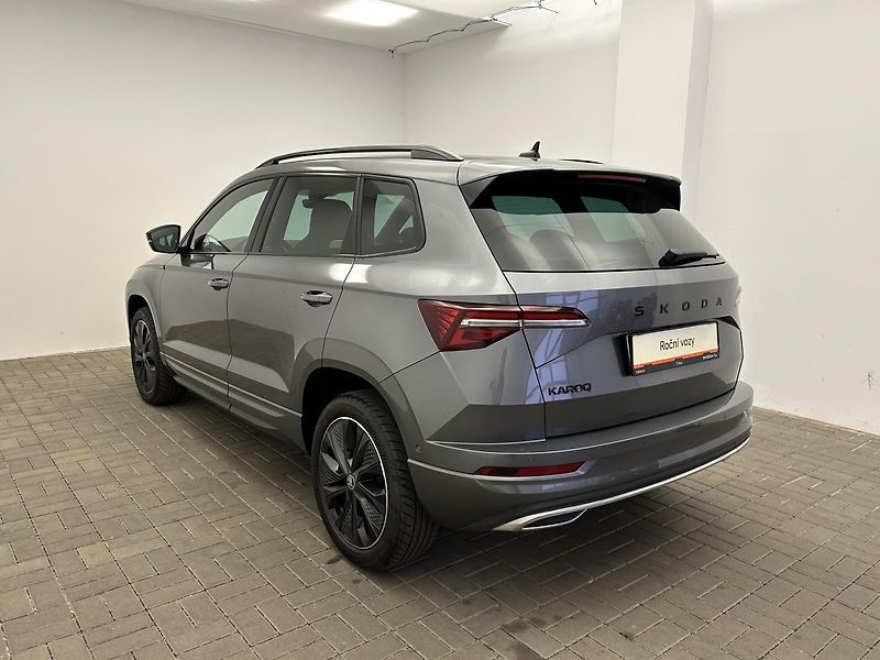Škoda Karoq 1.5 TSI SportLine - fotka 21 z 23