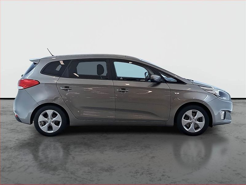 Kia Carens (2015) 2.0 GDI, Tempomat - fotka 6 z 16