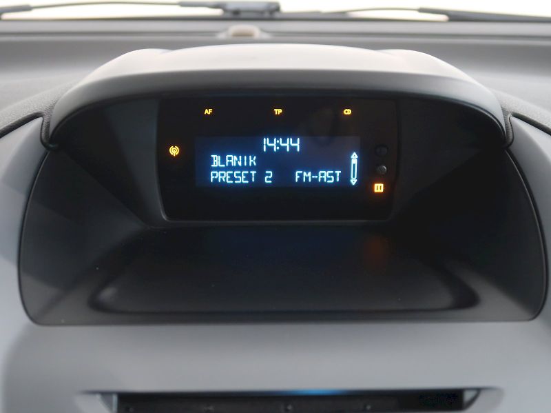 Ford B-MAX (2014) TREND 1.0EcoBoost 74KW - fotka 19 z 23