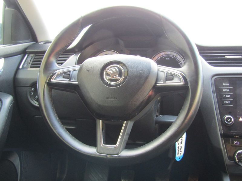 Škoda Octavia (2018) 1.6 TDI - fotka 16 z 43