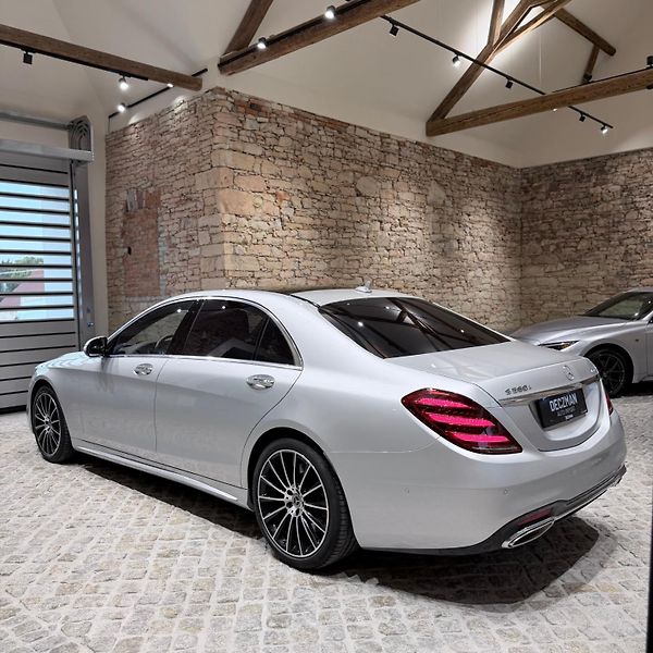 Mercedes-Benz Třídy S (2019) S 560L - fotka 5 z 32