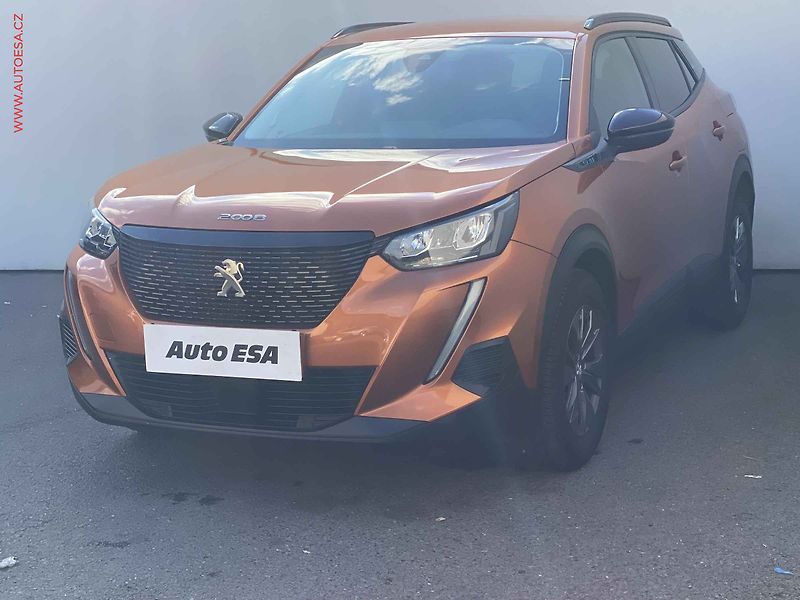 Peugeot 2008 (2022) 1.5 HDi, Style, kamera - fotka 3 z 17