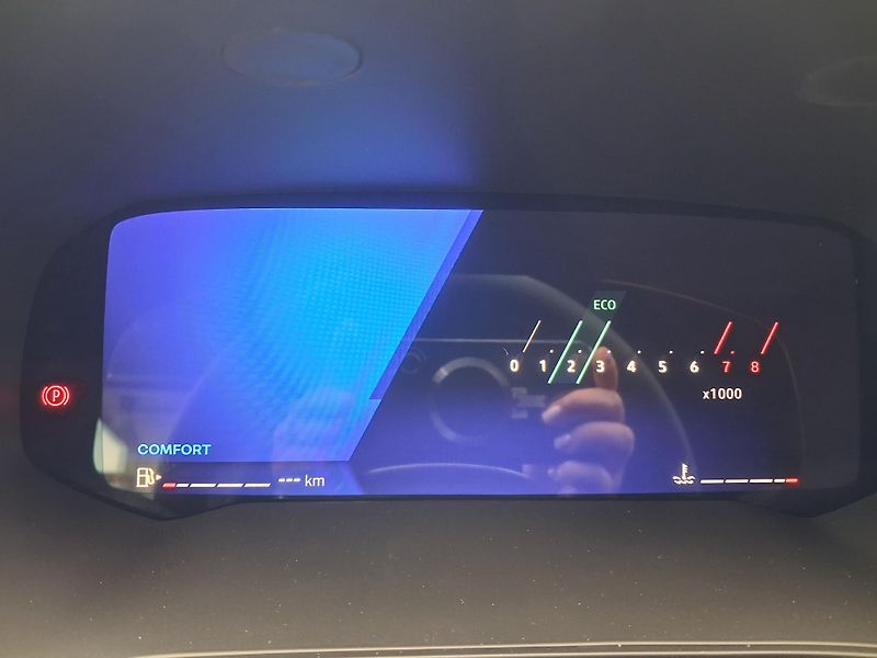 Renault Symbioz (2026) techno mild hybrid 140         - fotka 23 z 41