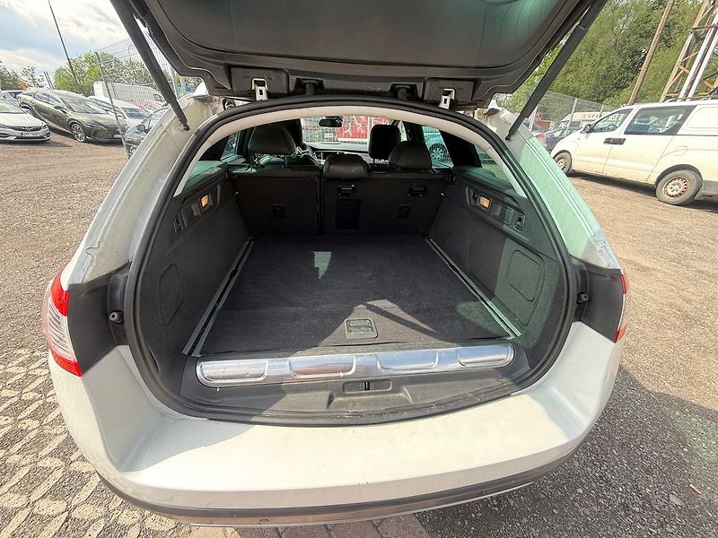 Peugeot 508 2,0 RHX  4X4*AUTOMAT*MASAŽE* K - fotka 16 z 18