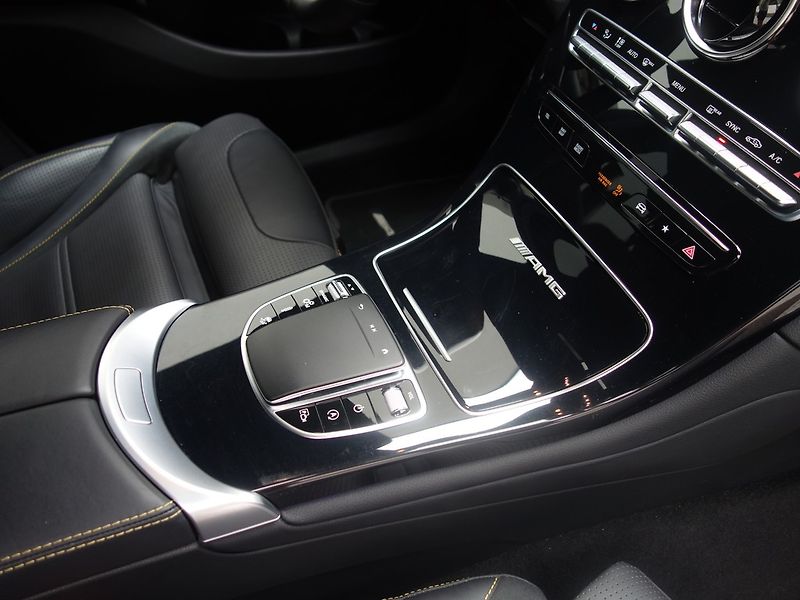 Mercedes-Benz GLC (2023) 63AMG*4M*KUPÉ*53000KM*ZÁRUKA!! - fotka 21 z 50