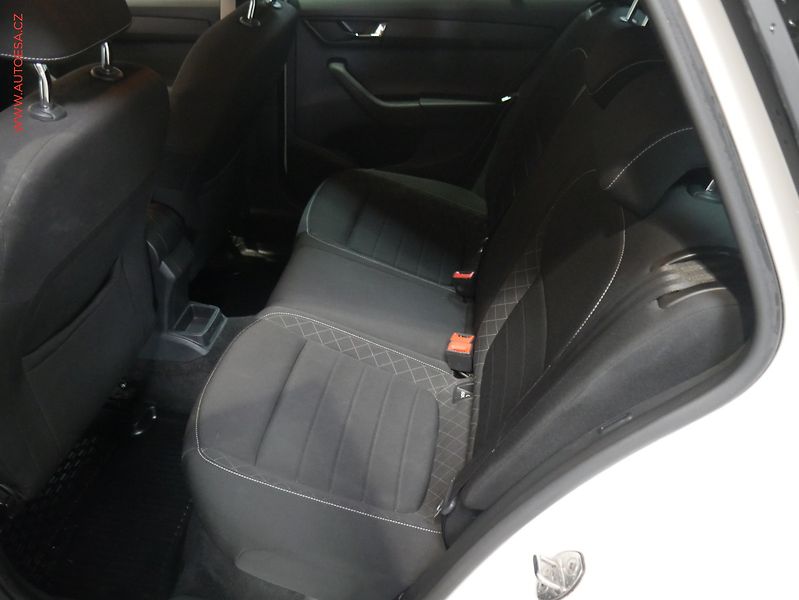 Škoda Fabia (2015) 1.4 TDi, ČR, Style - fotka 10 z 17
