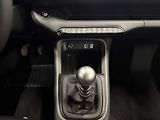 Jeep Avenger (2025) Longitude 1.2 Turbo 100k MT6 - náhled 14