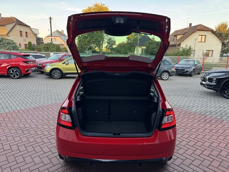 Škoda Fabia (2015) 1.2TSi Monte Carlo Panorama - fotka 22 z 49