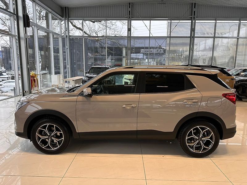 KGM Korando SMART 1.5 GDI-T 72702 - fotka 4 z 11