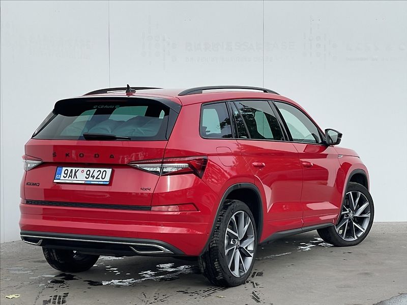 Škoda Kodiaq 2,0 TDI 4x4 DSG Sportline+ TZ - fotka 3 z 24