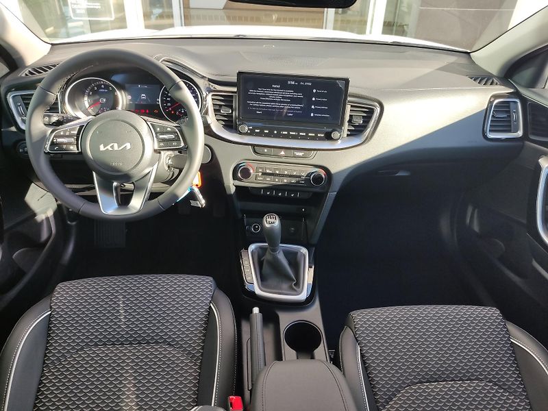 Kia XCeed (2026) 1,6 T-GDI 7DCT EXCL. + WINT  - fotka 5 z 6