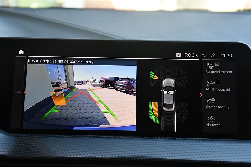 BMW Řada 2 218d NAVI KAMERA 1.M ČR - fotka 36 z 41