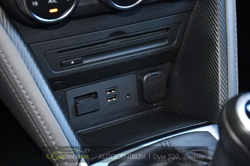 Mazda CX-3 2.0i G120 TAKUMI+ HUD 2xKola - fotka 34 z 54