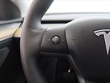 Tesla Model Y (2023) RWD LFP 60kWh, SoH 93% - náhled 15