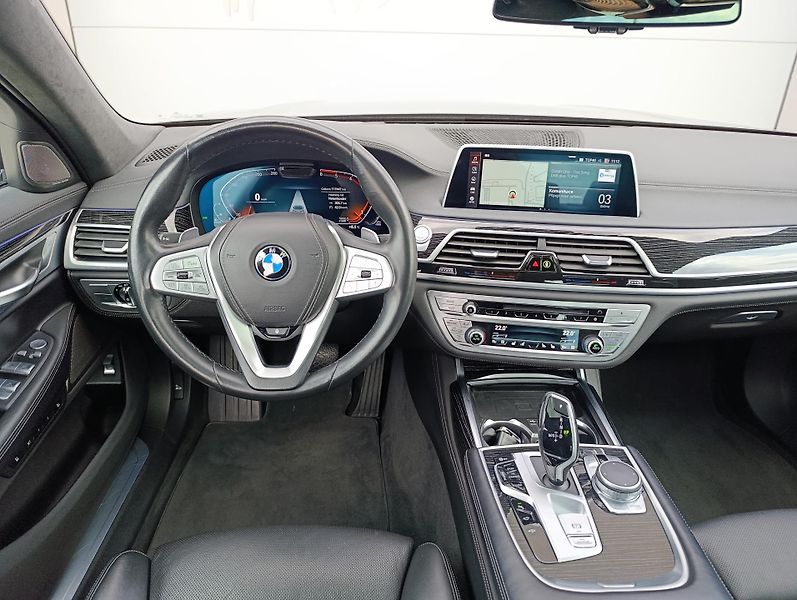 BMW Řada 7 740d xDRIVE DPH - fotka 24 z 42
