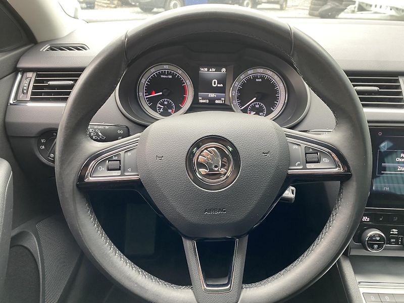 Škoda Octavia 1.4 TSI 110kW - 1xMAJ. - NAVI - fotka 17 z 45