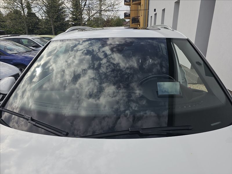 Volkswagen Tiguan Allspace 2,0TDi176KW R-Line Webasto - fotka 50 z 51
