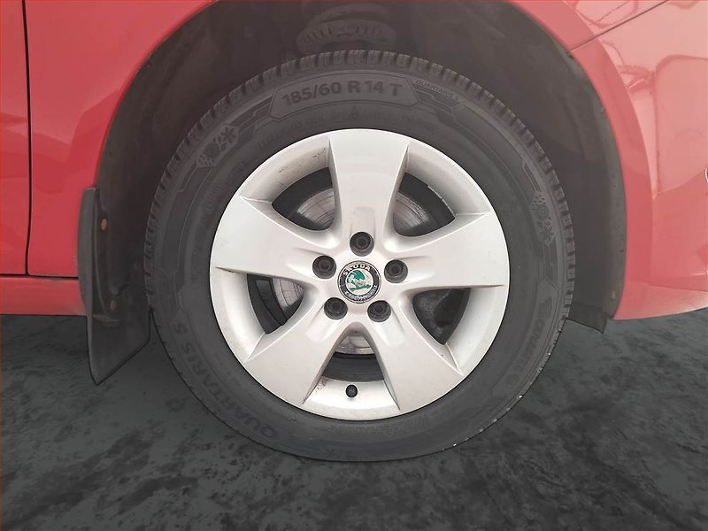 Škoda Fabia (2012) 1.2 12V, Serv.kniha - fotka 15 z 15