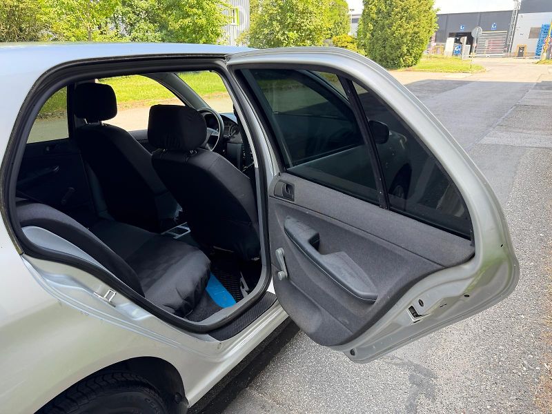Škoda Fabia 1,2 HTP - fotka 14 z 22