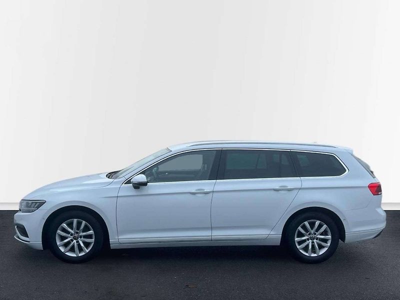 Volkswagen Passat (2022) Variant Business 1.5 TSI - fotka 20 z 20
