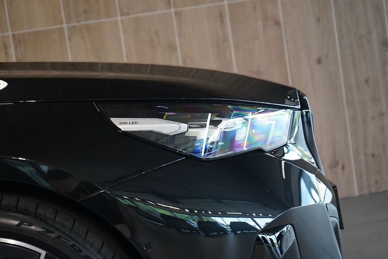 BMW Řada 5 540d xDrive, Bowers, Tažné - fotka 7 z 50