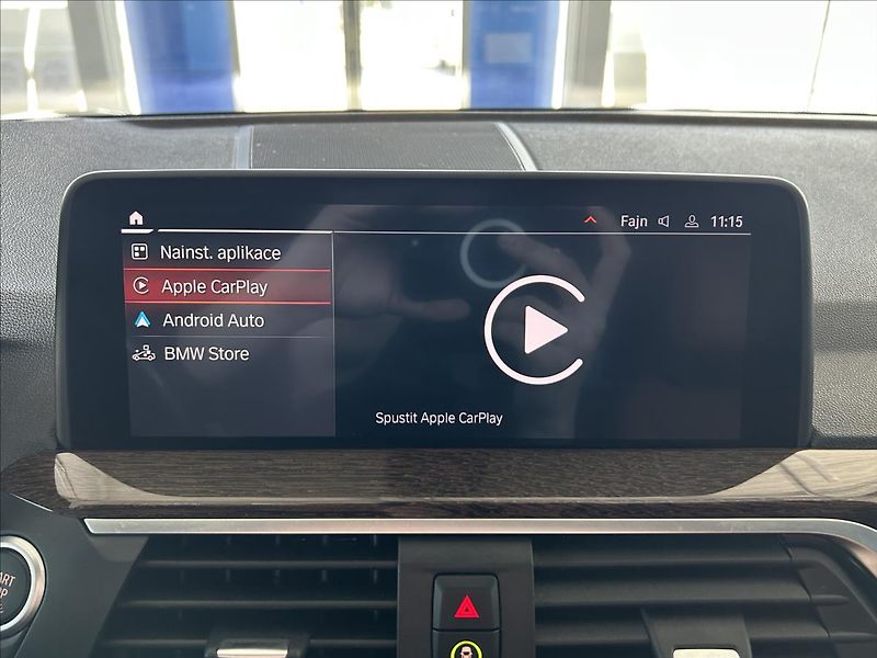 BMW X4 2,0   xDrive,ČR,M-PAKET,SERVIS - fotka 26 z 38
