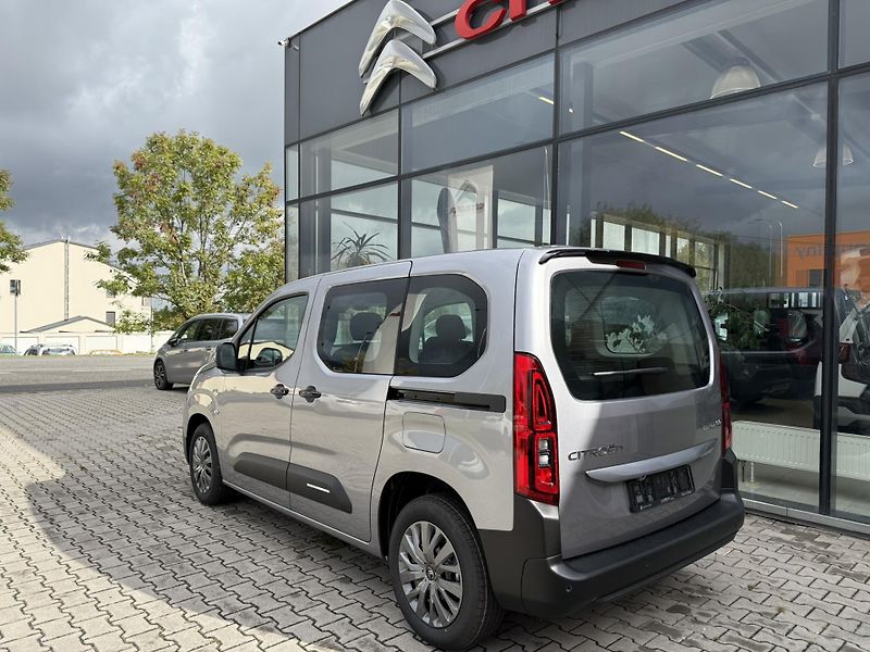 Citroën Berlingo (2026)  PLUS Diesel 100k Manual  - fotka 3 z 11