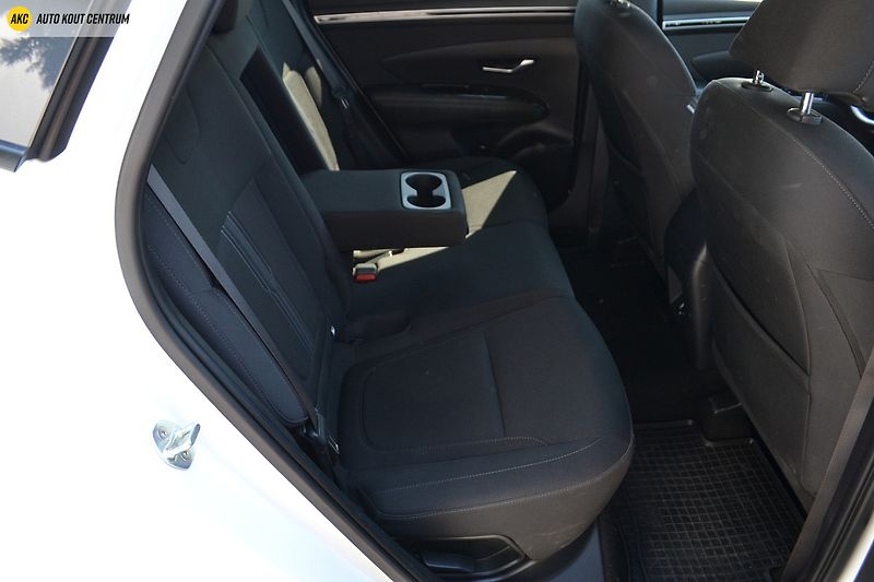 Hyundai Tucson 1.6CRDi SMART - fotka 14 z 55
